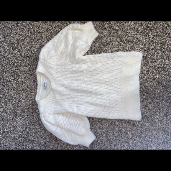 Abercrombie and Fitch short sleeve! - Picture 1 of 2